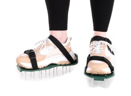 GRASS AIR lawn aerator for footwear