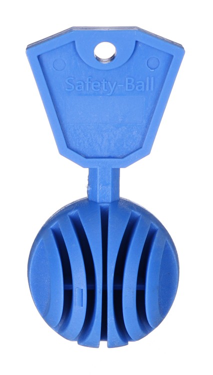 Safety insert for towing coupling TRAILER BALL 1